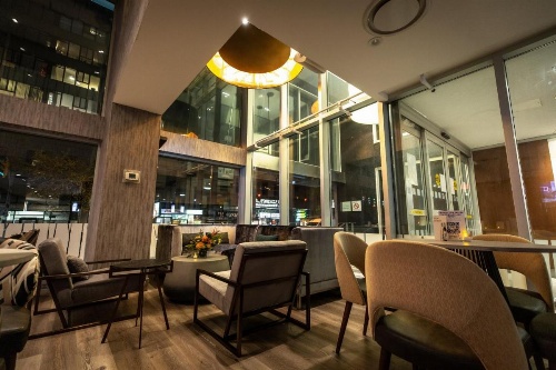 Holiday Inn Toronto Downtown Centre image 8